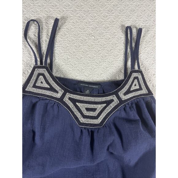 Banana Republic Sleeveless Blouse Women's Size Medium Solid Navy - Picture 2 of 11